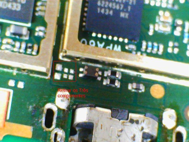 Sony T3 D5106 _ Curto Circuito de carga bateria.jpg