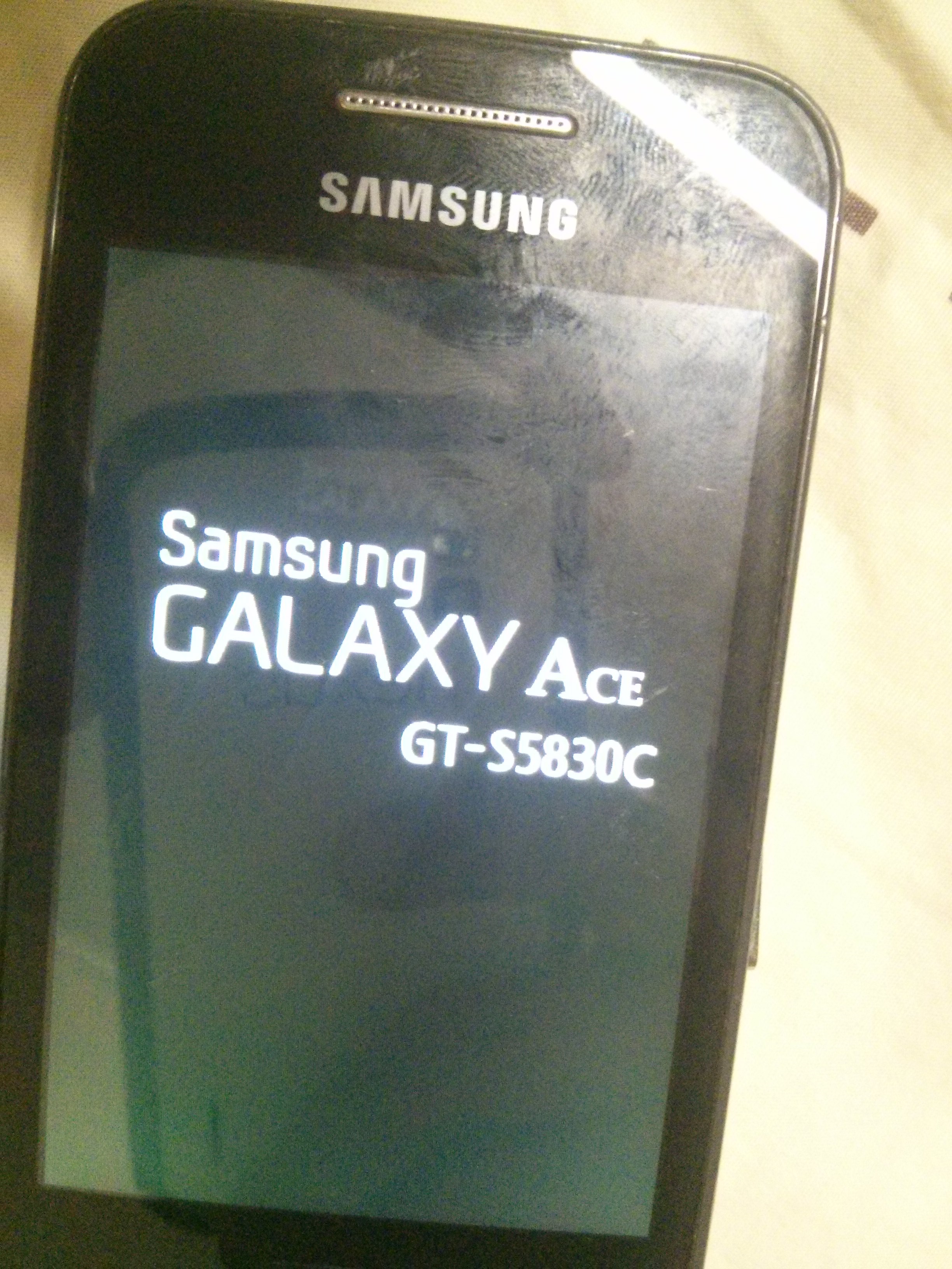 Galaxy Ace GT-S5830C (Sem download Mode)