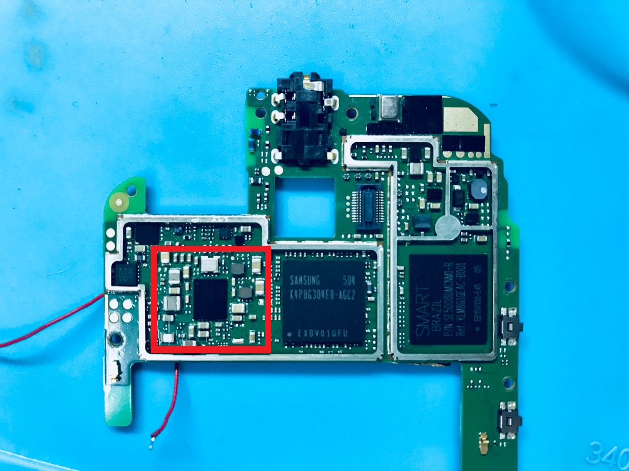 [RESOLVIDO]XT1068 -  Moto G2 em curto