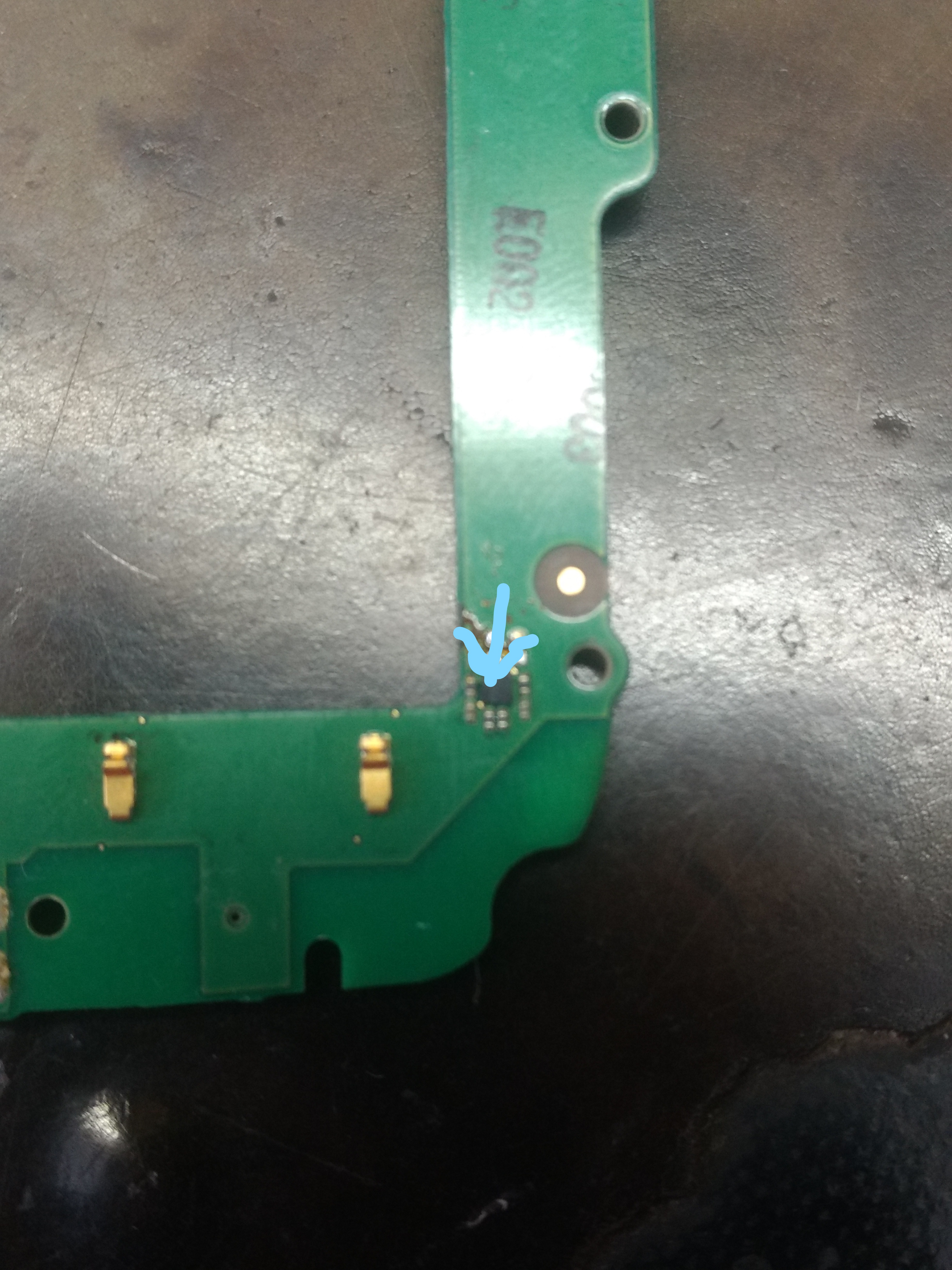 Moto G2 consumo no conector de carga
