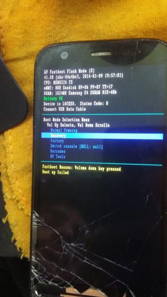 MOTO G, XT1033 ERRO BOOT UP.jpeg