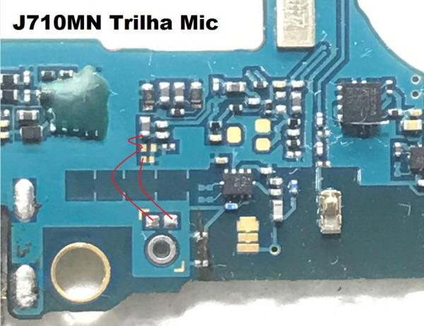 J710MN Trilha microfone.jpg